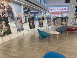„Sia kobieTy”. Wystawa fotografii w Centrum Handlowym Auchan Bielany